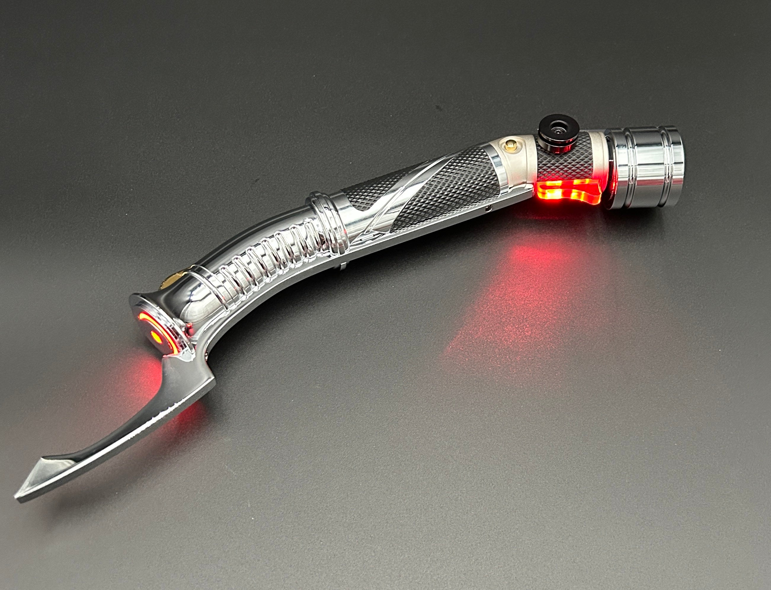 89Sabers Dooku *Proffie Installed* – Saberbay