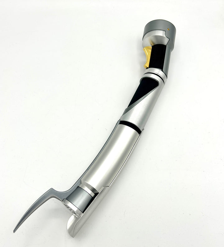 'The Turn' Jedi Dooku Saber