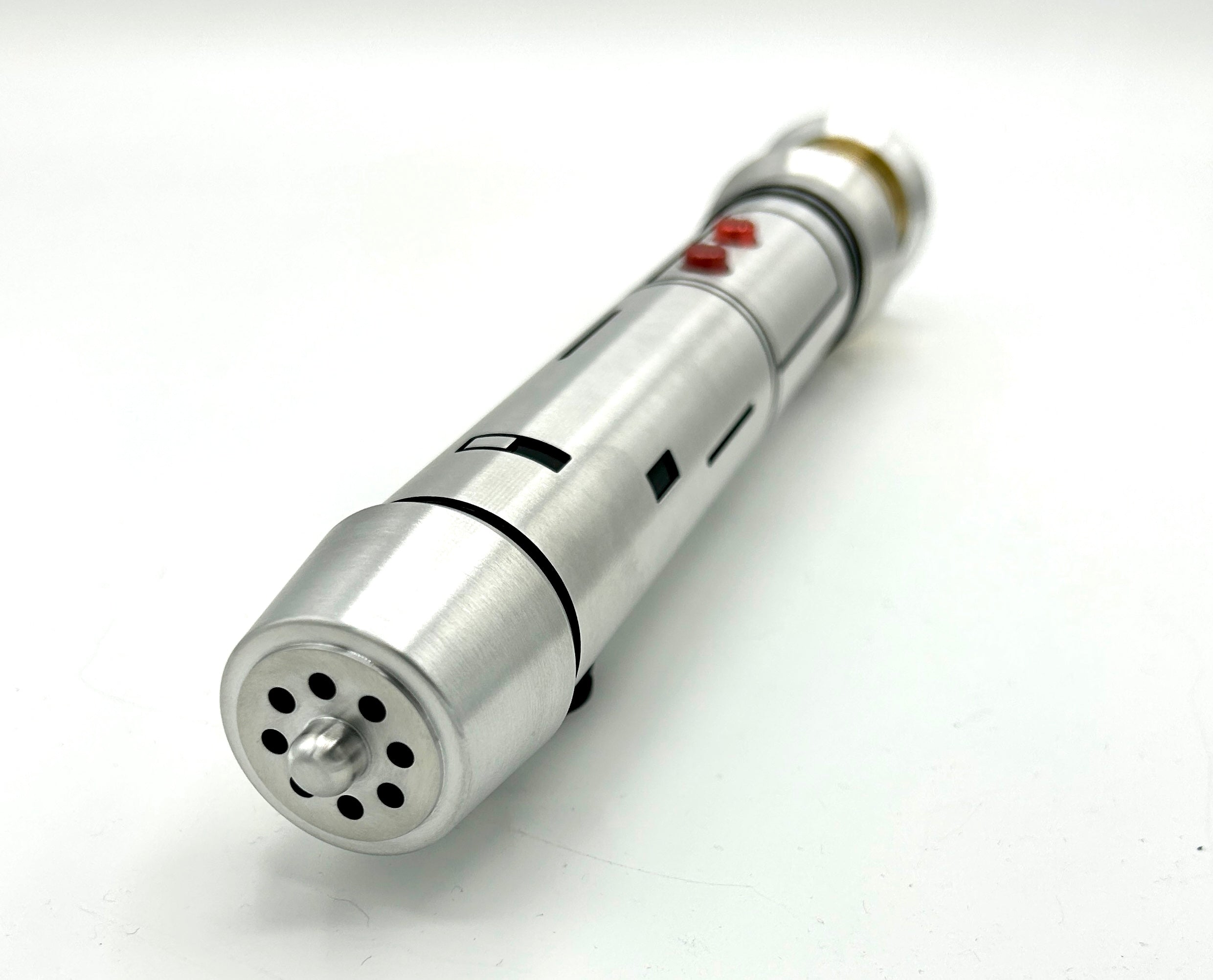 GeonObi Obi Wan AOTC Replica Hilt – Saberbay